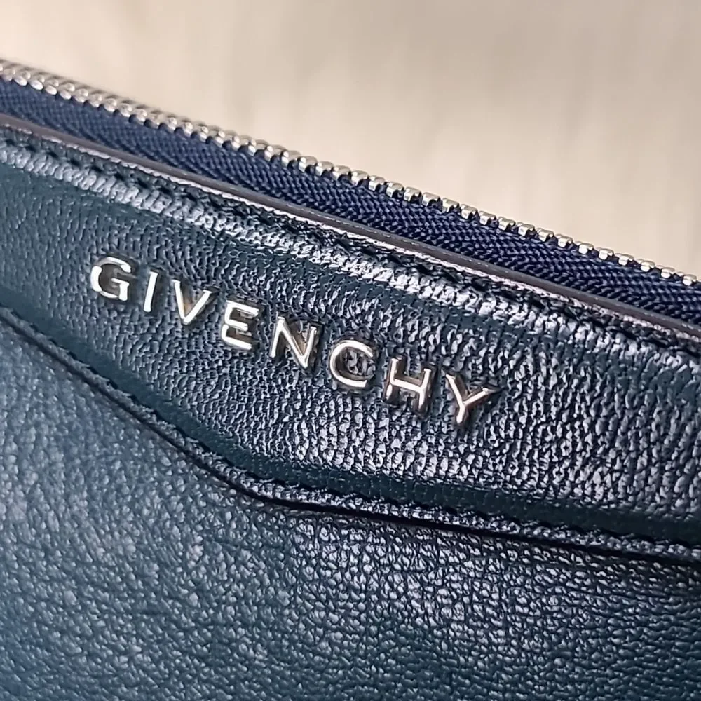 Givenchy preloved outer material